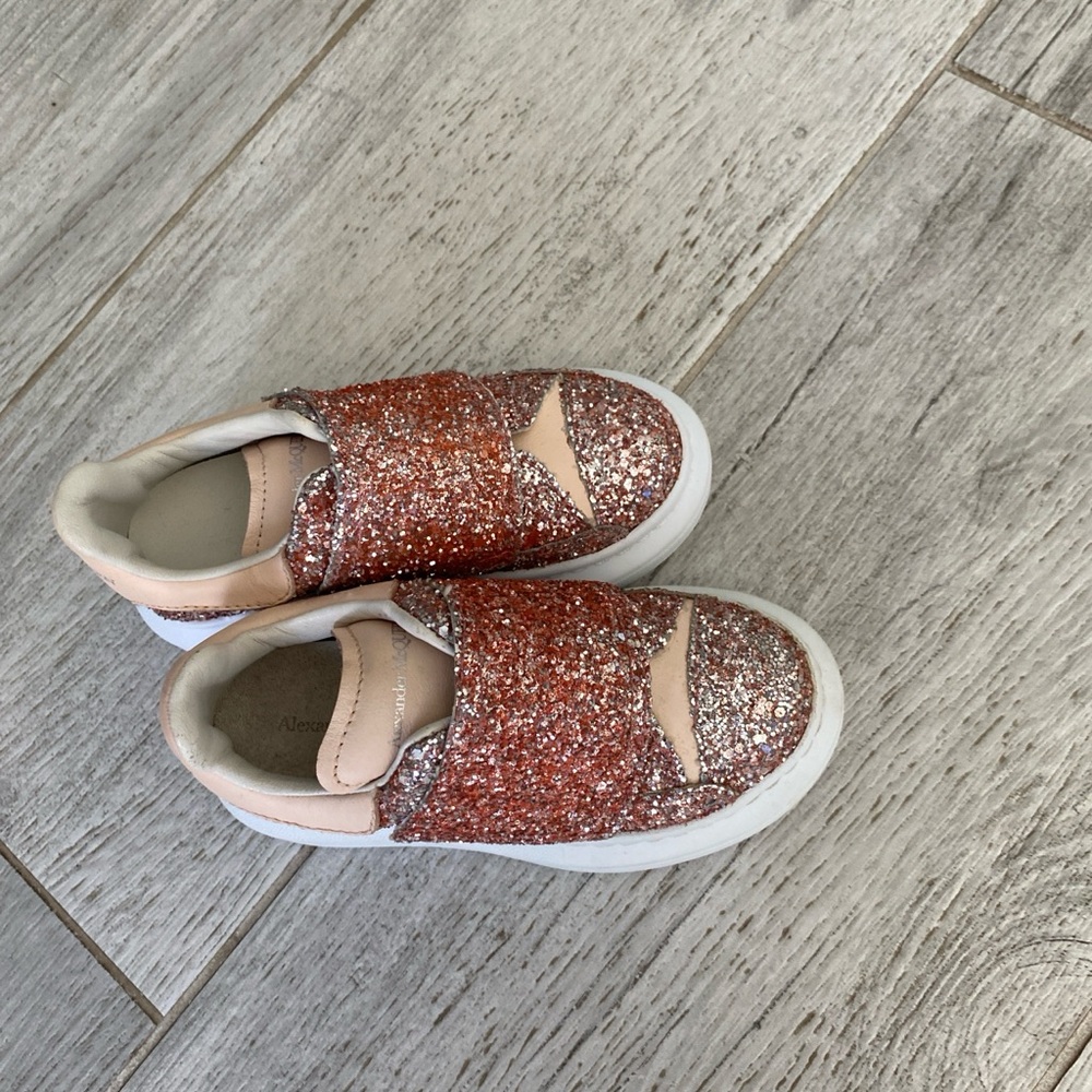 Alexander McQueen Glittery Pink Kids Sneakers